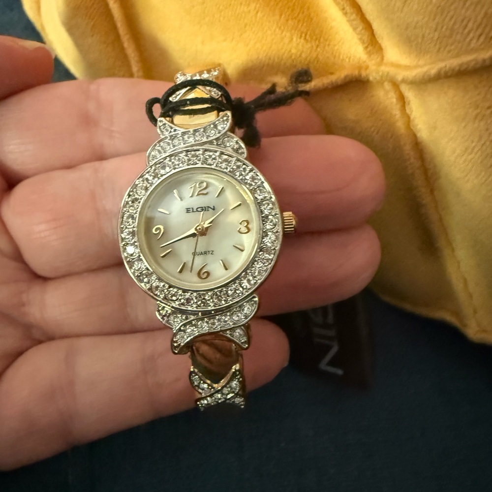 NWT Elgin Bangle Watch